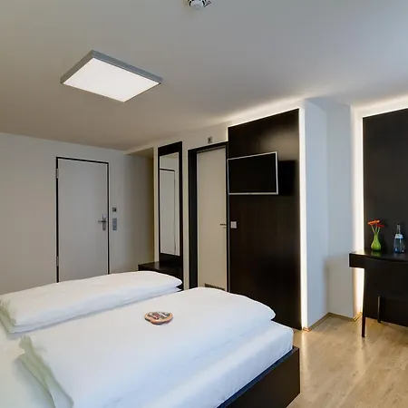 Sevendays Boardinghouse Ξενοδοχείο με διαμερίσματα Μάνχαιμ