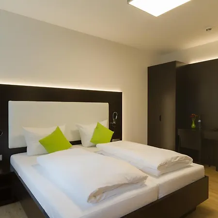 Sevendays Boardinghouse Ξενοδοχείο με διαμερίσματα 2*