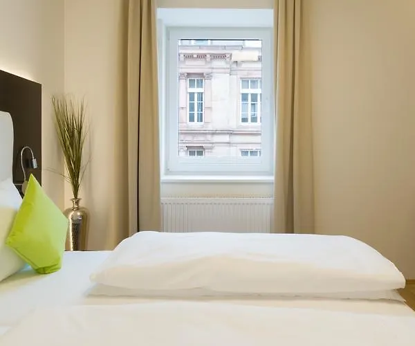 アパートホテル Sevendays Boardinghouse 4*